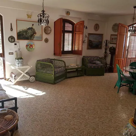 Villa Del Golfo Urio With Swimming Pool Shared By The Two Apartments Santa Flavia Buitenkant foto