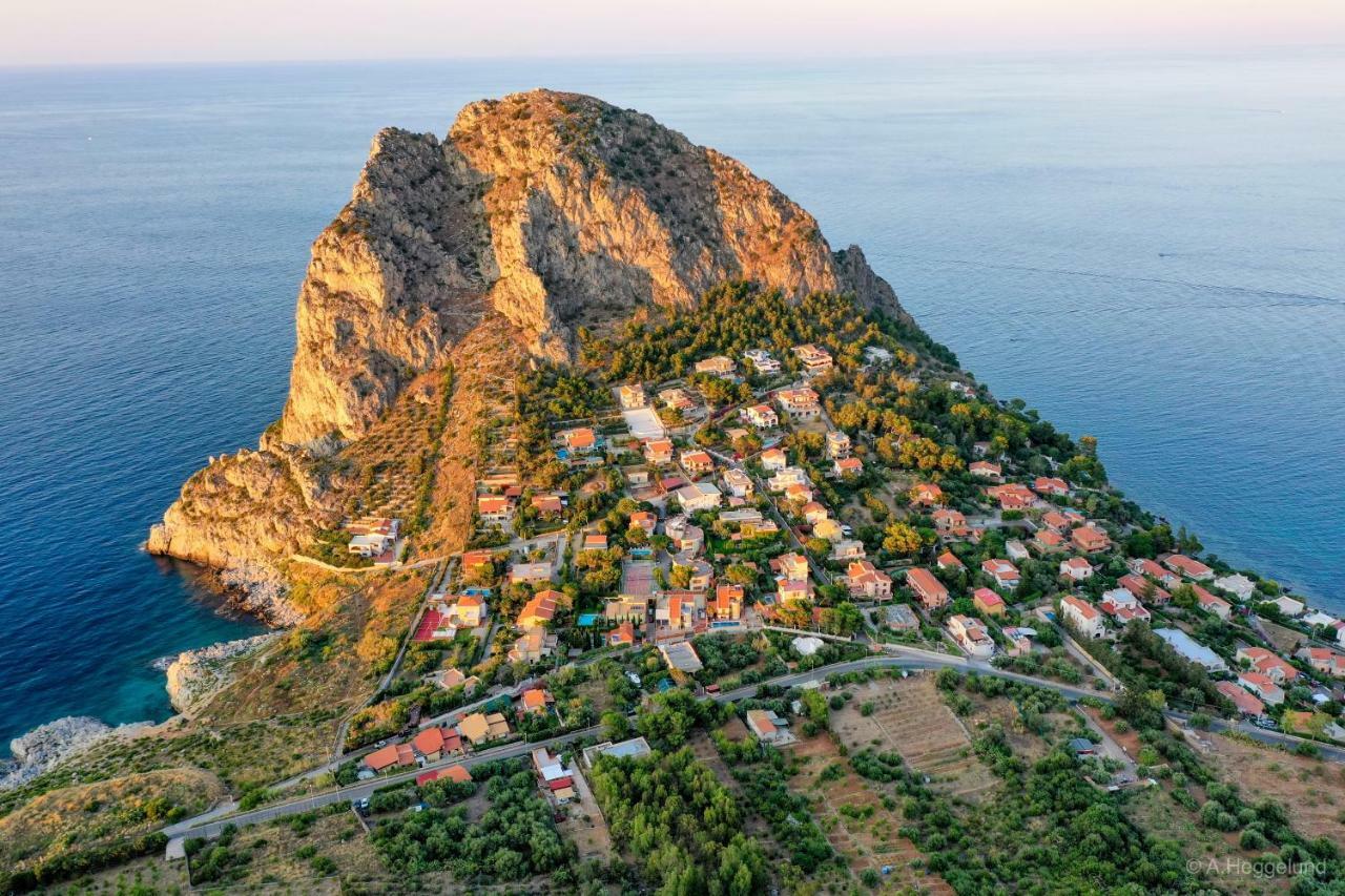 Del Golfo Apartment