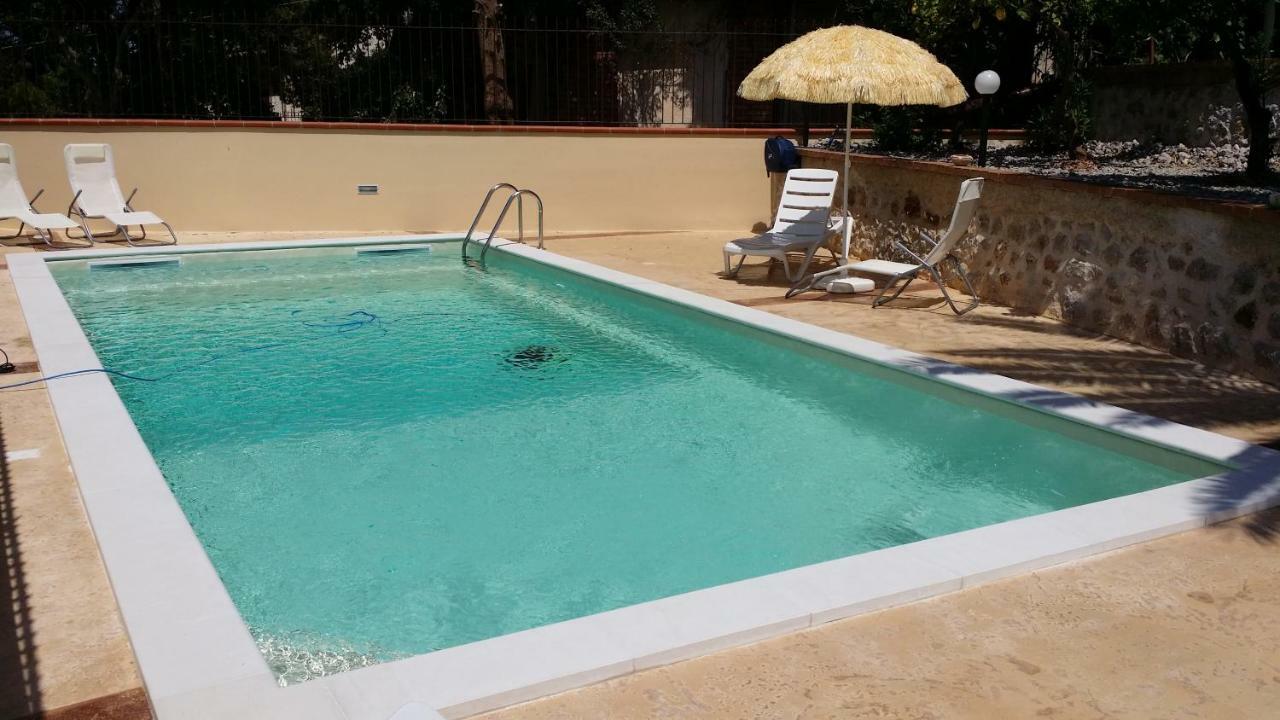 Del Golfo Apartment *