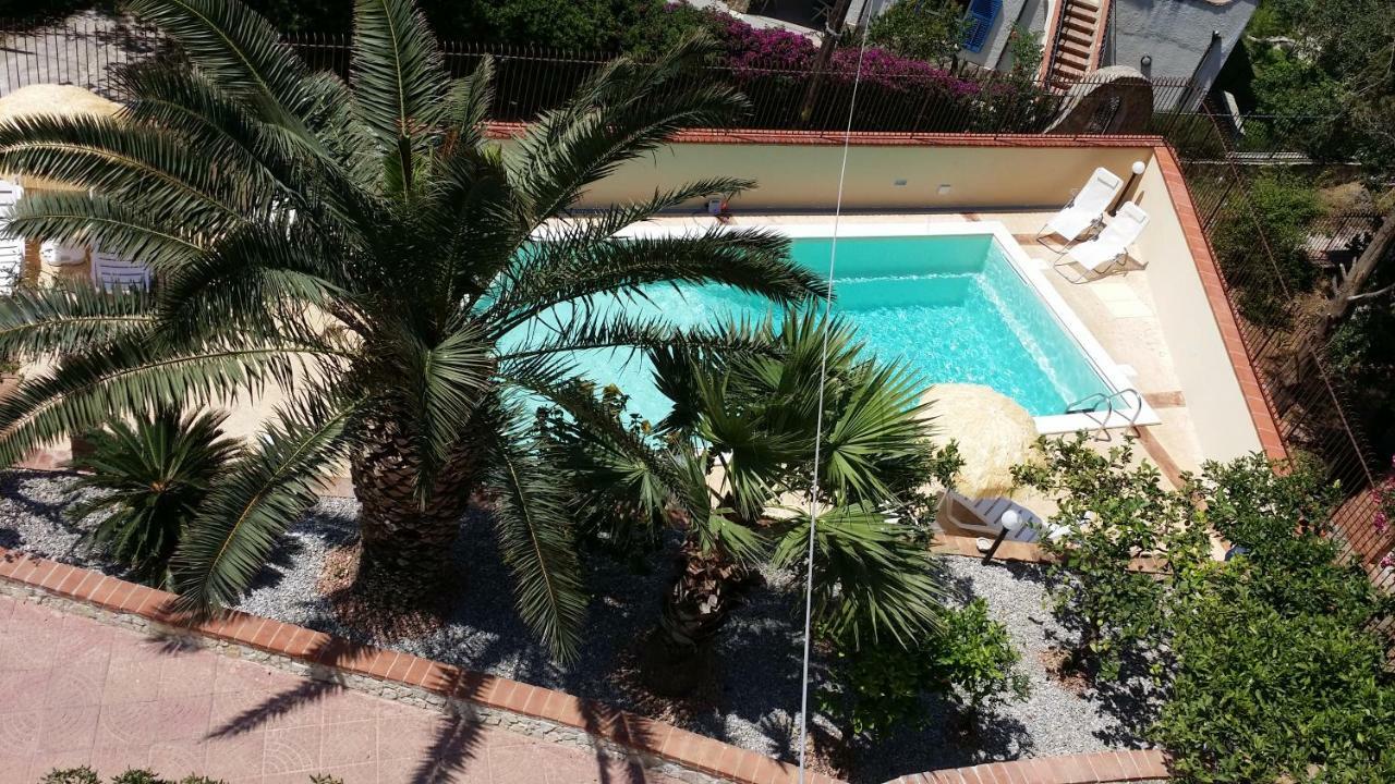 Del Golfo Apartment *