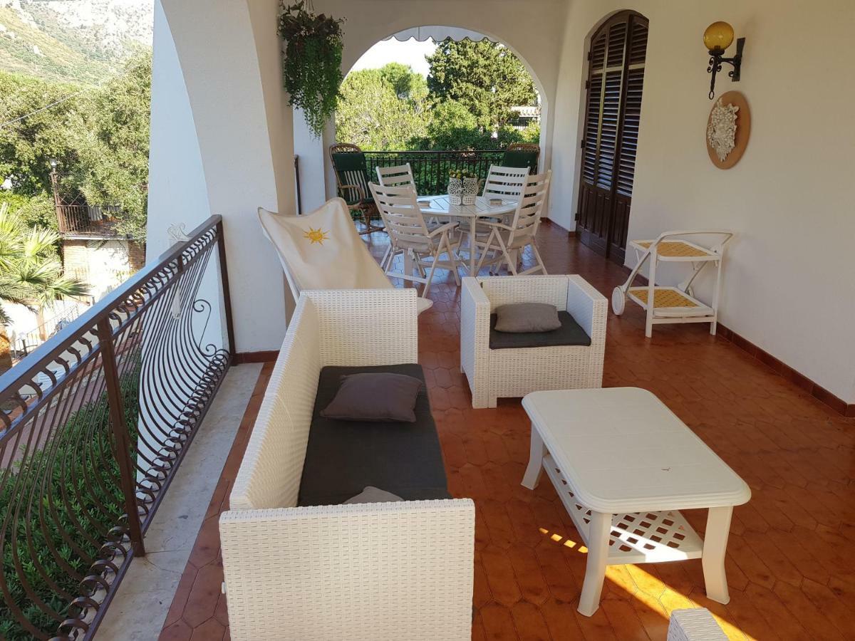 Del Golfo Apartment *